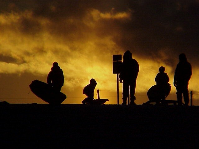 Dec 2005 Sleds at Sunset