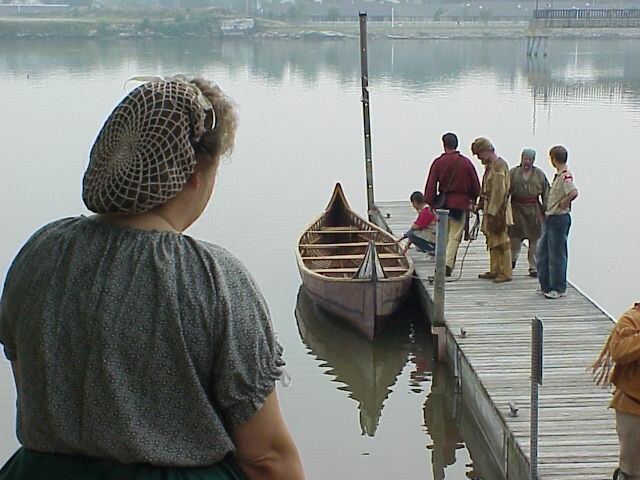 Voyaguer canoe