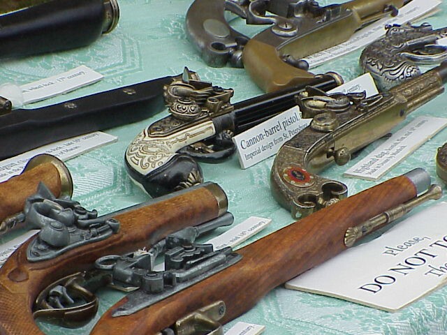 Sept 2005 Pistol Display